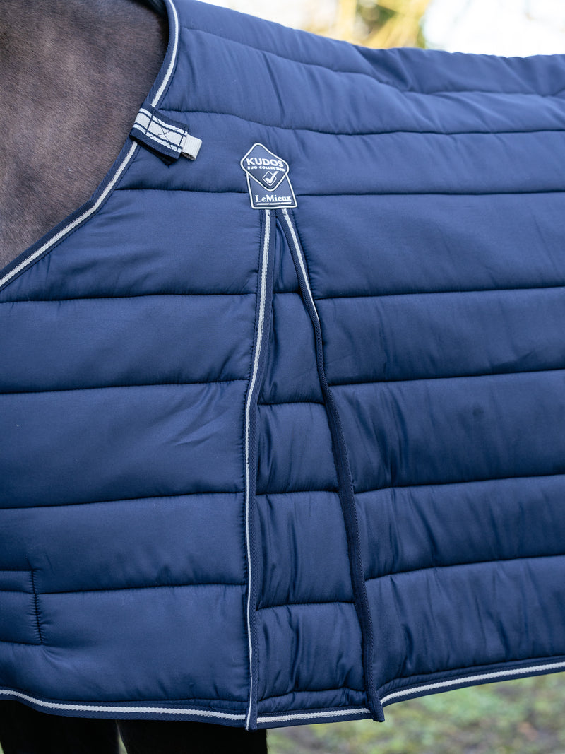 Indlæs billede i Gallery Viewer, AW25 LM Kudos Rug Liner 100g Navy