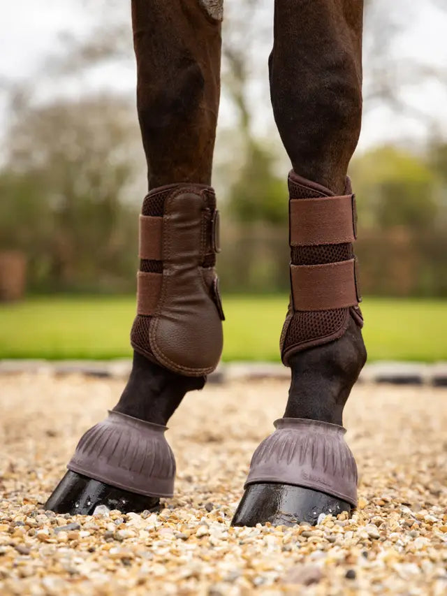Indlæs billede i Gallery Viewer, LM(F) CORE Rubber Pull On Over Reach Boots Brown
