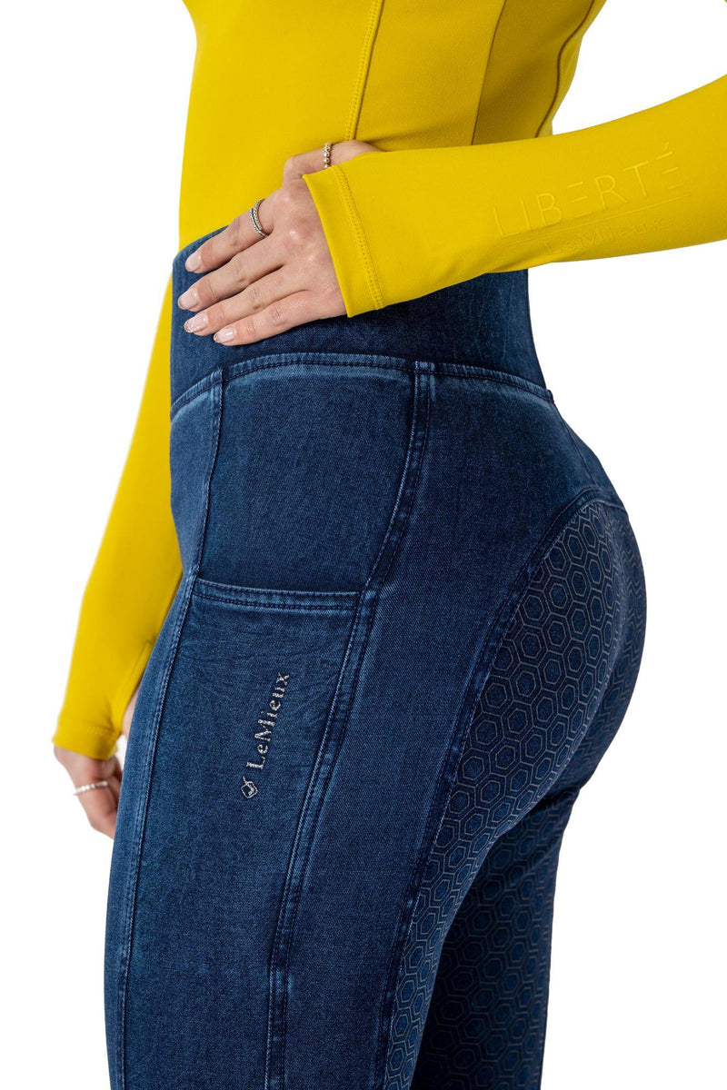 Indlæs billede i Gallery Viewer, Navy Denim pull ons
