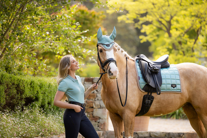 Indlæs billede i Gallery Viewer, SS25 Loire Classic Dressage Square Aqua
