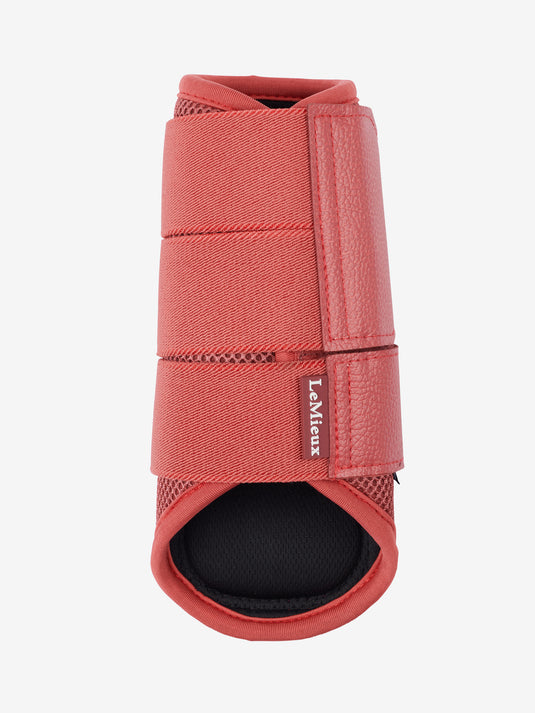 AW25 LM Arika Mesh Brushing Boots Cranberry