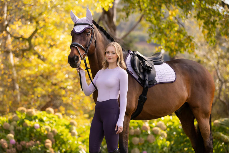 Indlæs billede i Gallery Viewer, AW25 LM Suede Close Contact Square Lilac

