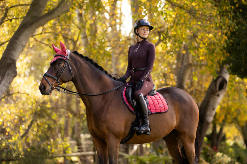 Indlæs billede i Gallery Viewer, AW25 LM Loire Classic Close Contact Square Cranberry
