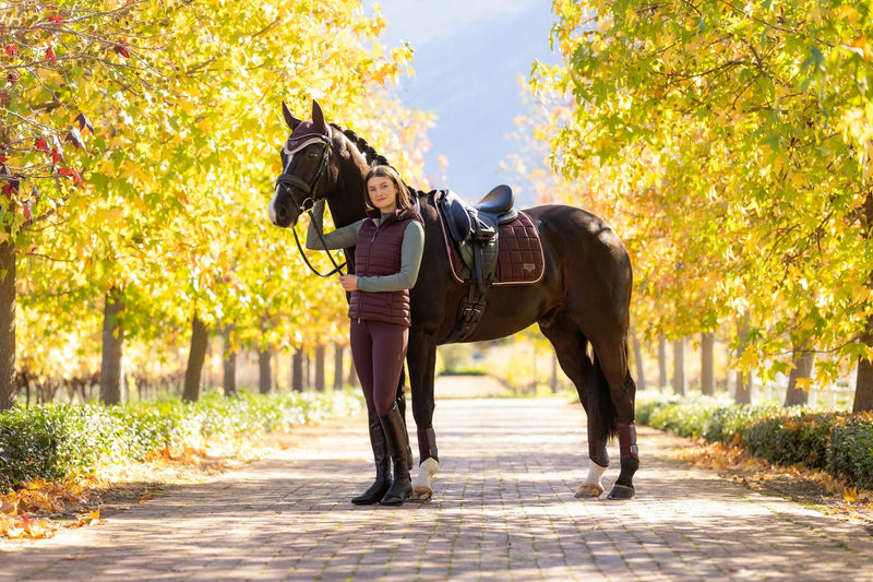 Indlæs billede i Gallery Viewer, AW25 LM Loire Classic Dressage Square Damson
