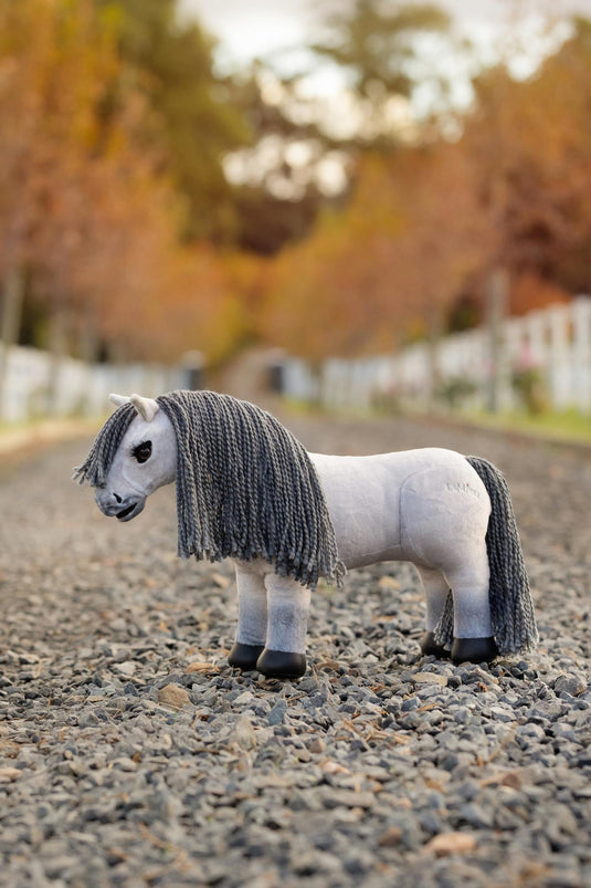 AW25 LM Toy Pony Blanca