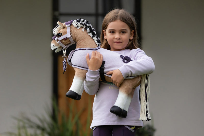 Indlæs billede i Gallery Viewer, AW25 LM Toy Pony Oskar
