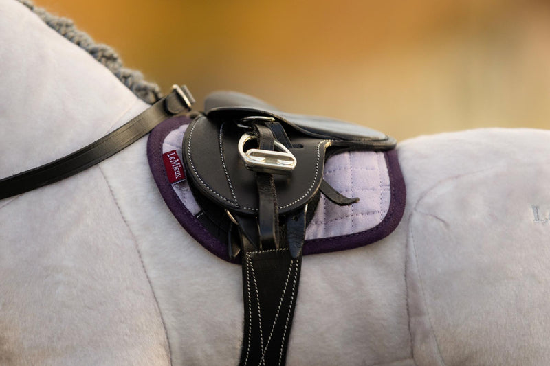 Indlæs billede i Gallery Viewer, AW25 LM Toy Pony Pad Lilac
