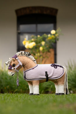 AW25 LM Toy Pony Rug Lilac
