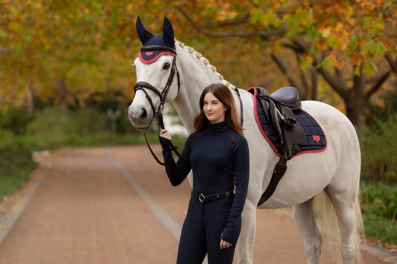 Indlæs billede i Gallery Viewer, AW25 LM Sara Snood Base Layer Navy
