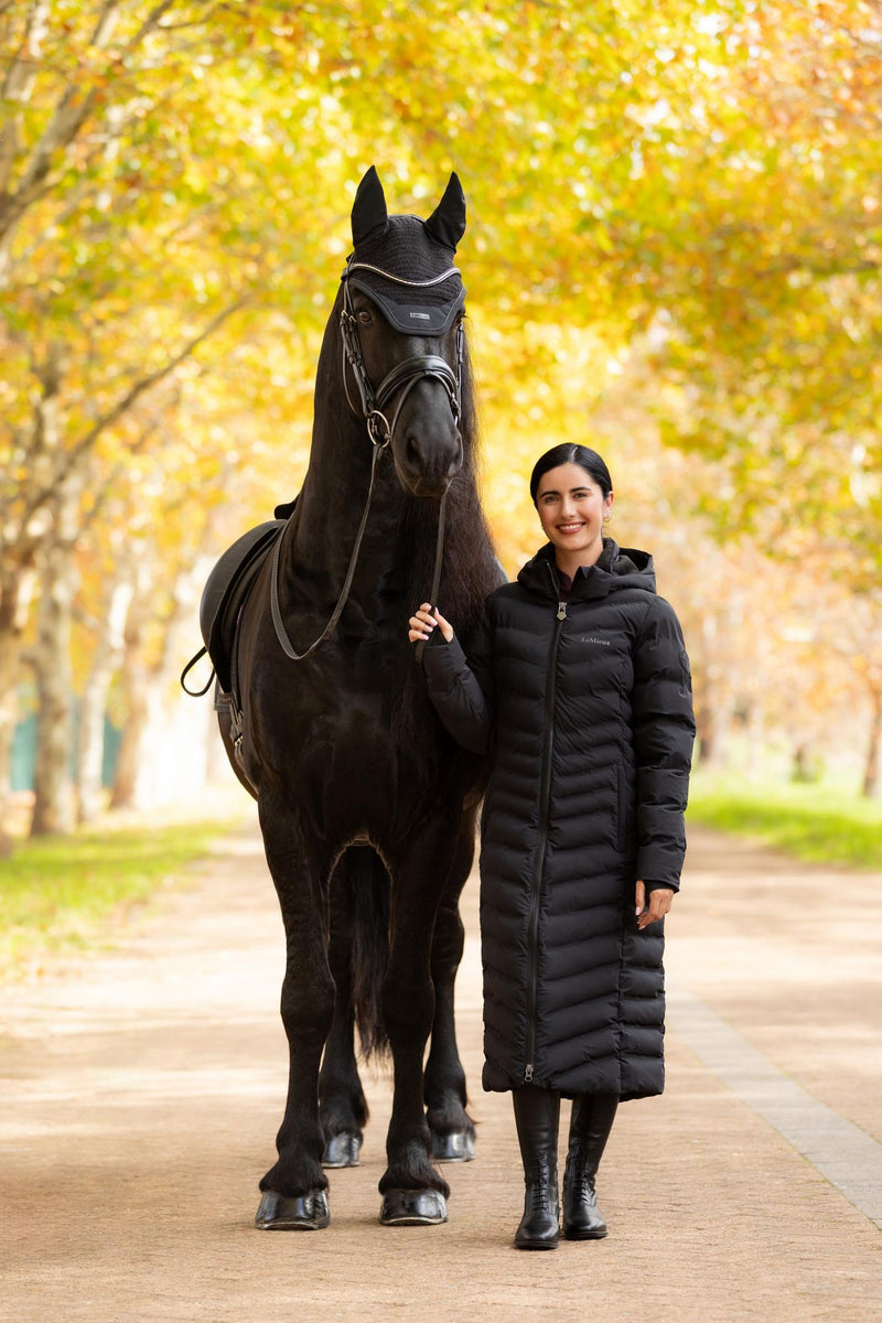 Indlæs billede i Gallery Viewer, AW25 LM Hayley Water Resistant Longline Puffer Coat Black
