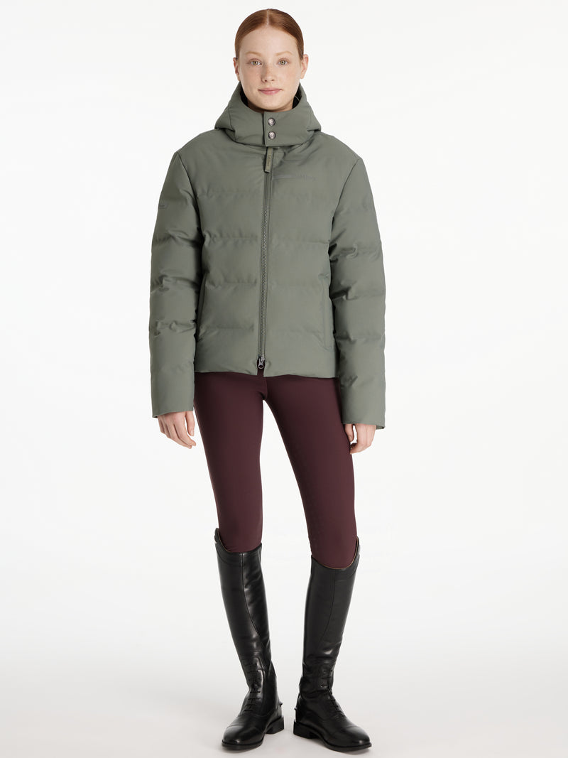 Indlæs billede i Gallery Viewer, AW25 LM Young Rider Daisy Waterproof Coat Rosemary
