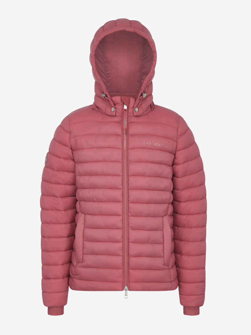 Indlæs billede i Gallery Viewer, AW25 LM Young Rider Ruby Puffer Jacket Cranberry
