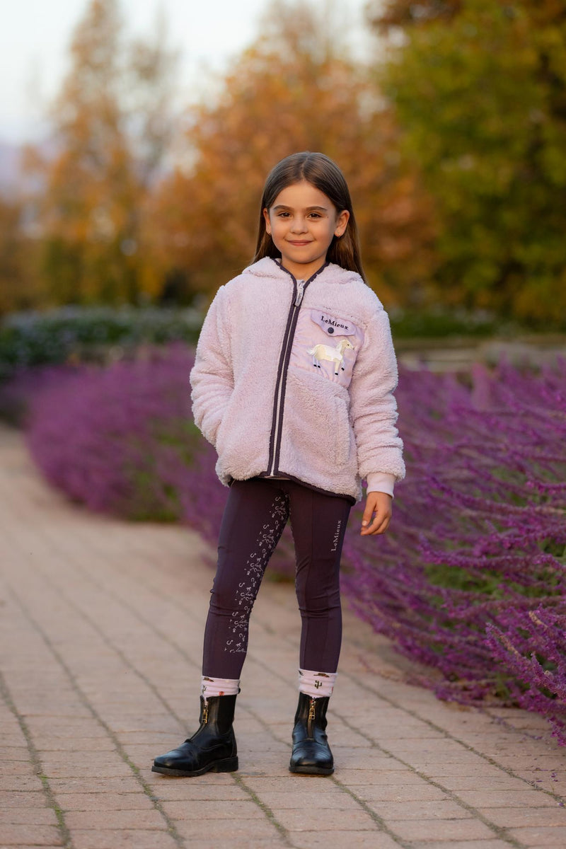 Indlæs billede i Gallery Viewer, AW25 LM Mini Teagan Lemon Fleece Lilac

