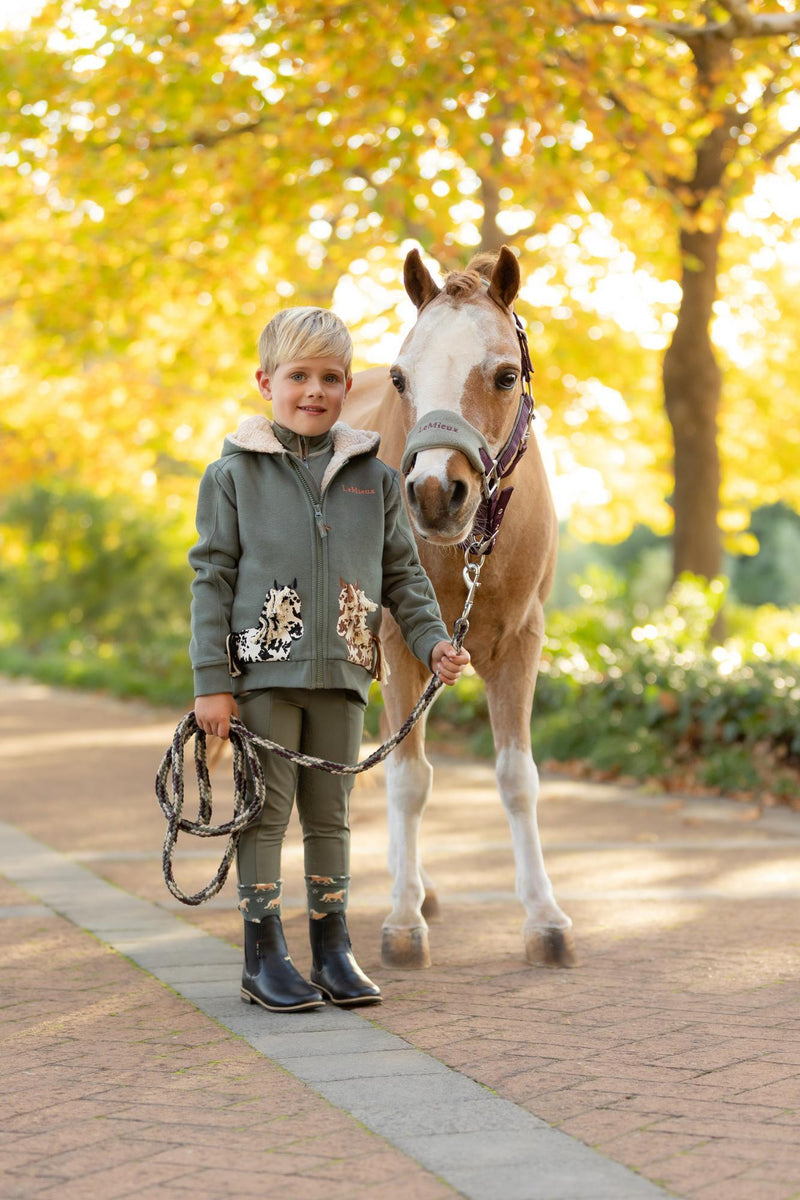 Indlæs billede i Gallery Viewer, AW25 LM Mini Charlie Pony Hoodie Rosemary
