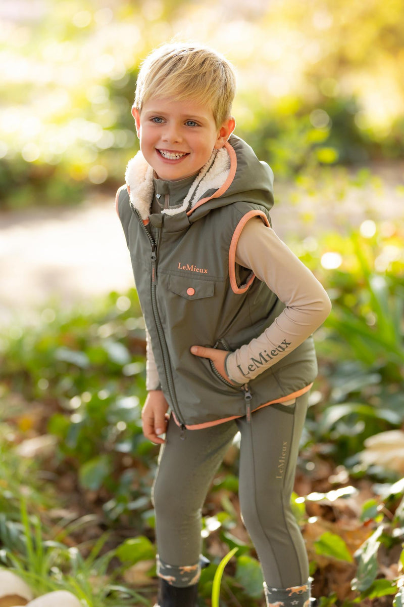 Indlæs billede i Gallery Viewer, AW25 LM Mini George Gilet Rosemary
