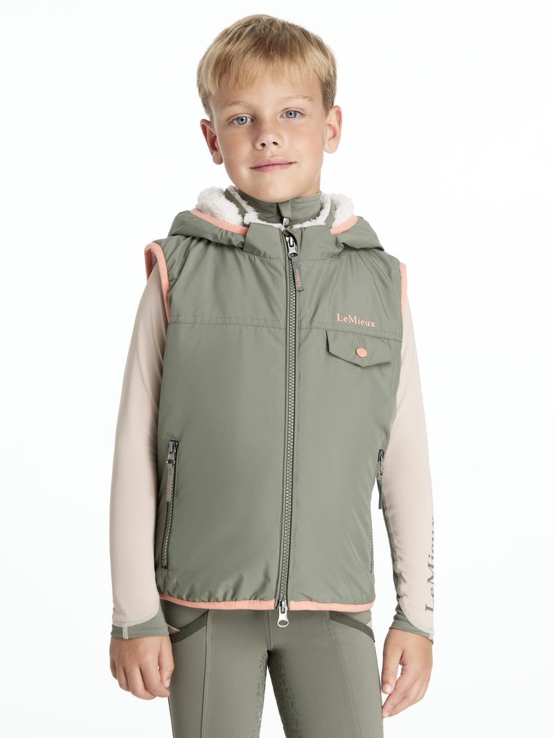 Indlæs billede i Gallery Viewer, AW25 LM Mini George Gilet Rosemary
