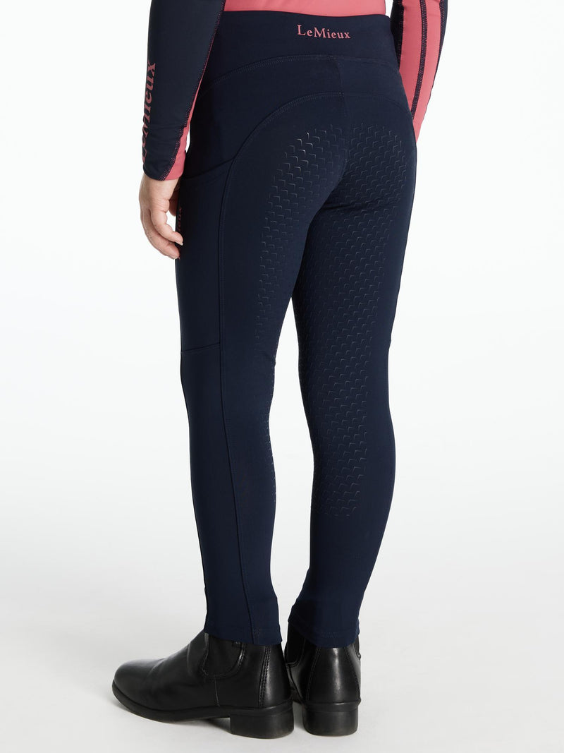 Indlæs billede i Gallery Viewer, AW25 LM Mini Nora Brushed Pull On Navy
