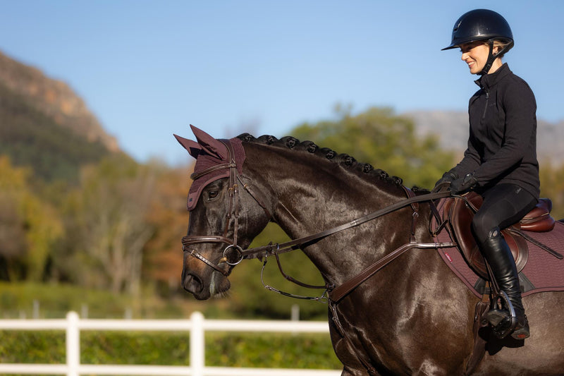 Indlæs billede i Gallery Viewer, AW25 LM Essence Fly Hood Damson
