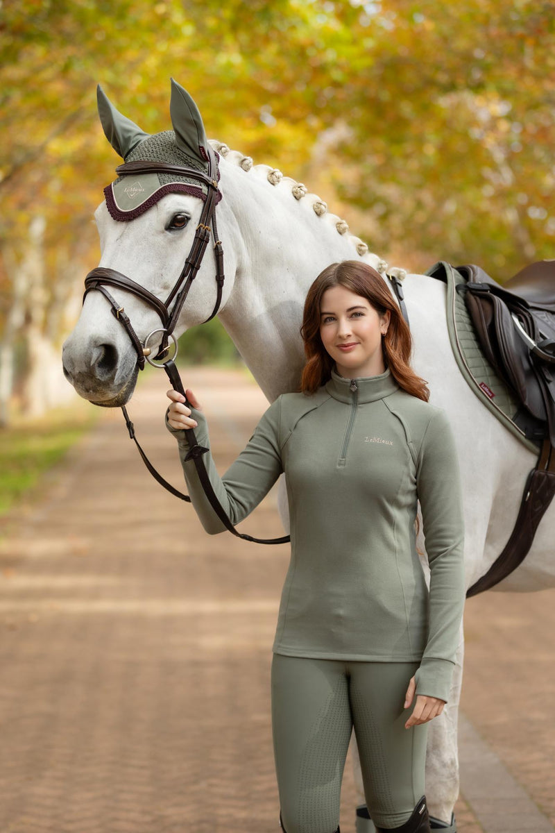Indlæs billede i Gallery Viewer, AW25 LM Frances Quarter Zip Fleece Rosemary
