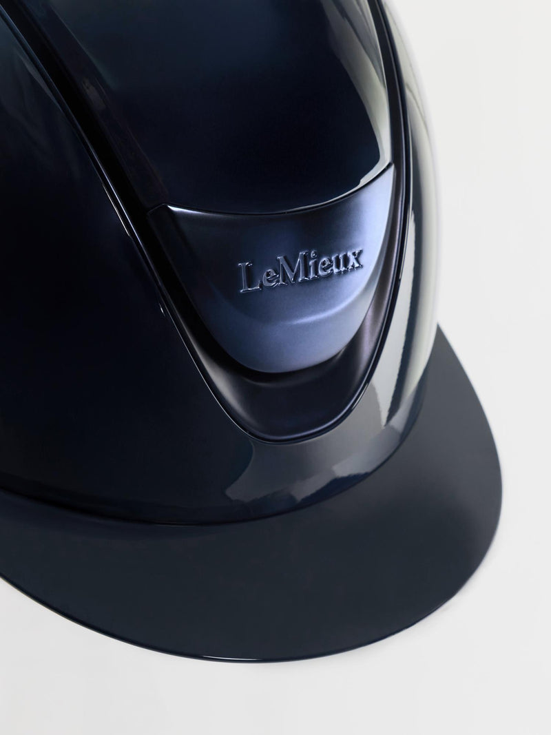 Indlæs billede i Gallery Viewer, LM CORE Verv Competition Helmet Gloss Navy
