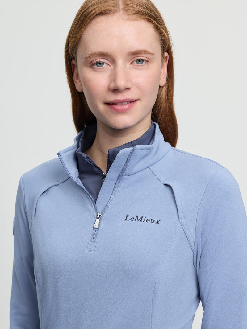 Indlæs billede i Gallery Viewer, SS26 Frances Quarter Zip Fleece Powder Blue
