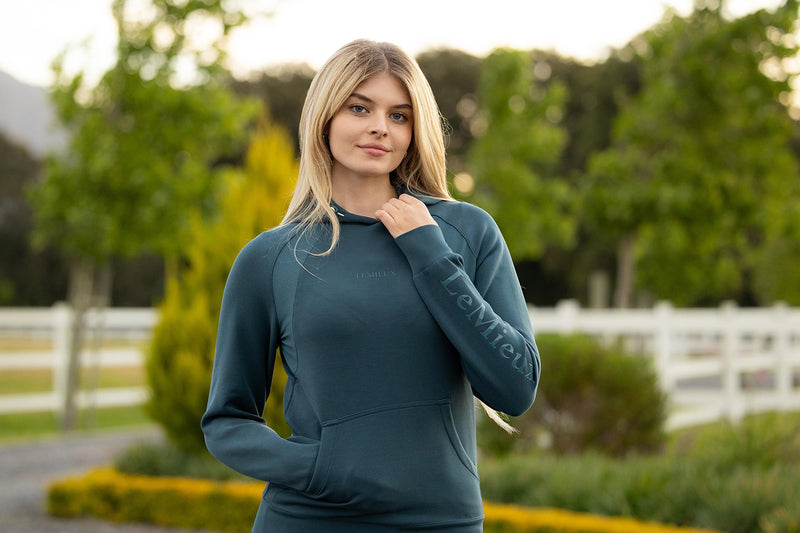 Indlæs billede i Gallery Viewer, SS26 Nadine Airflow Hoodie Jungle
