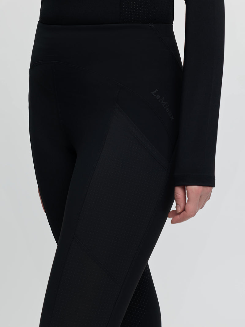 Indlæs billede i Gallery Viewer, SS26 Young Rider Airflow Full Seat Pull On Black
