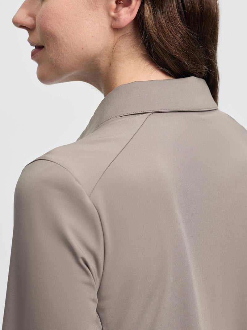 Indlæs billede i Gallery Viewer, SS26 Sarah Shirt Base Layer Pecan
