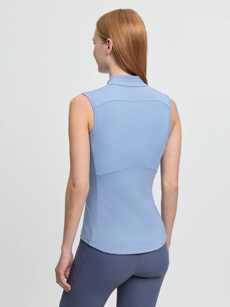 Indlæs billede i Gallery Viewer, SS26 Airflow Sleeveless Base Layer Powder Blue
