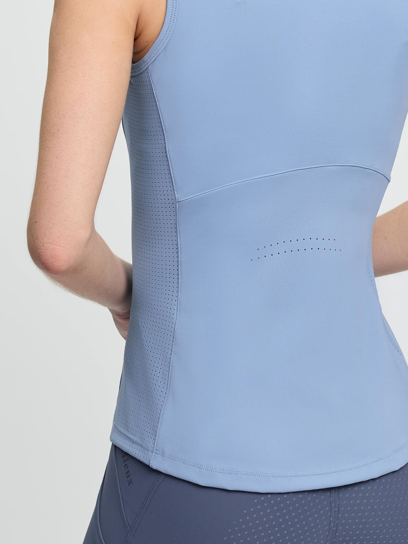 Indlæs billede i Gallery Viewer, SS26 Airflow Sleeveless Base Layer Powder Blue
