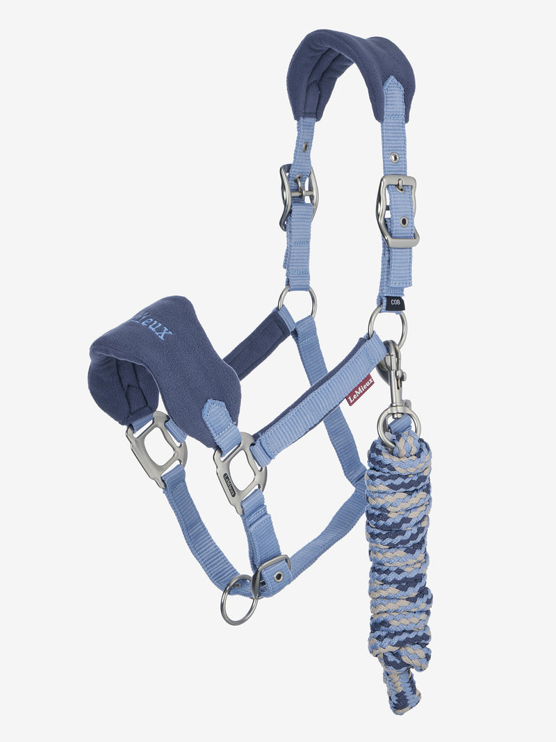 Indlæs billede i Gallery Viewer, SS26 Vogue Headcollar &amp; Leadrope Powder Blue
