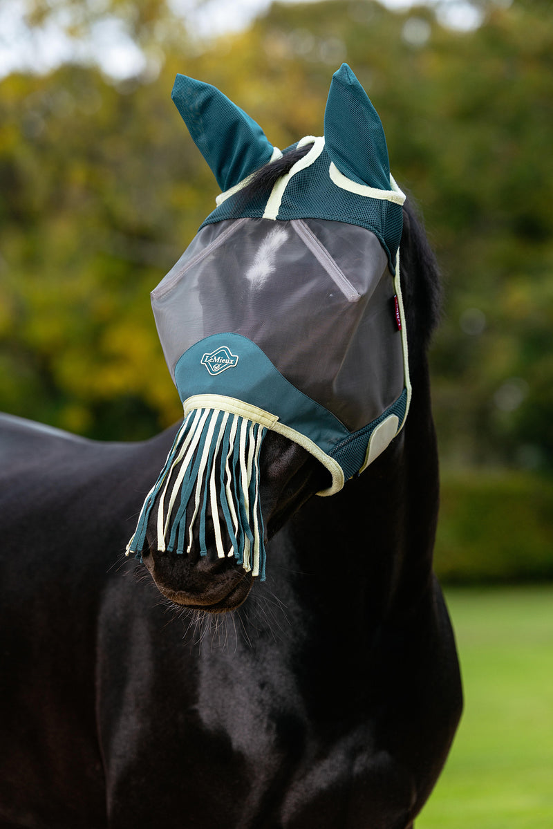 Indlæs billede i Gallery Viewer, SS26 Fringe Fly Mask Jungle
