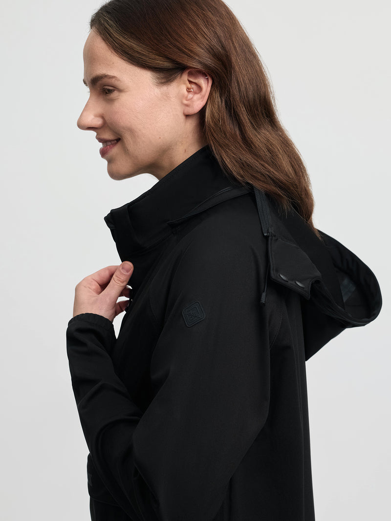 Indlæs billede i Gallery Viewer, SS26 Perri Half Zip Waterproof Jacket Black
