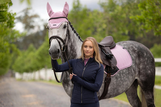 SS26 Essence Dressage Square Fondant