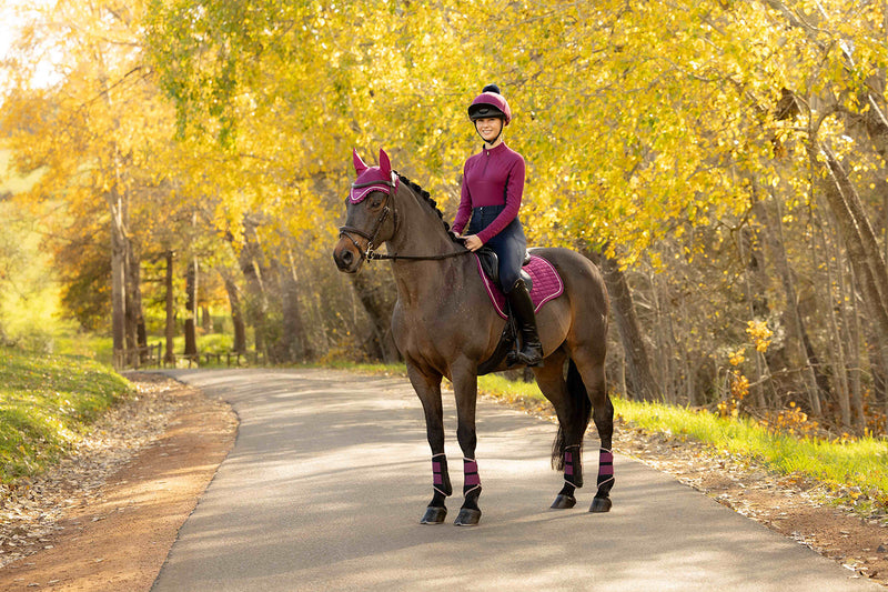 Indlæs billede i Gallery Viewer, Suede Dressage Square Blackberry
