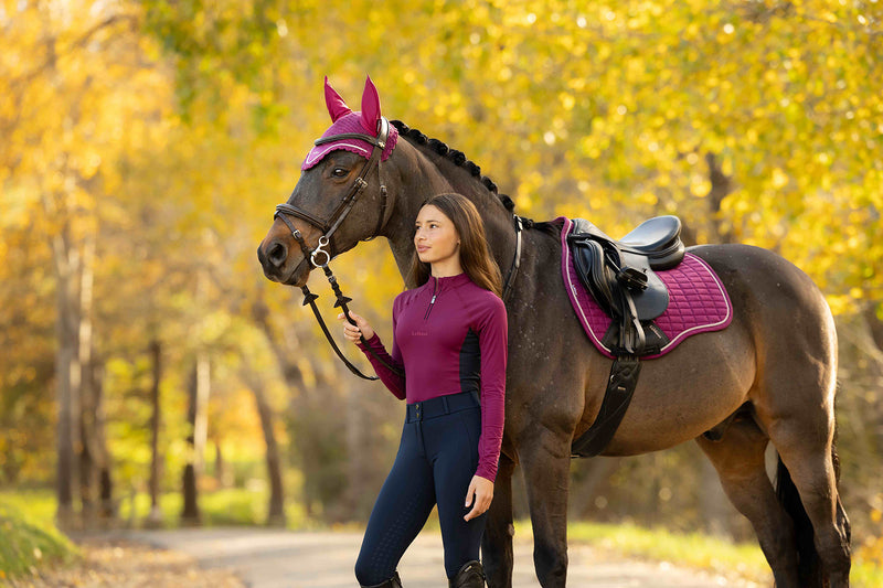 Indlæs billede i Gallery Viewer, Suede Dressage Square Blackberry
