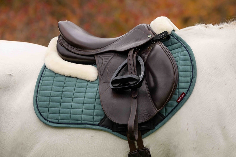 Indlæs billede i Gallery Viewer, Merino+ Suede Classic Close Contact Square Aloe
