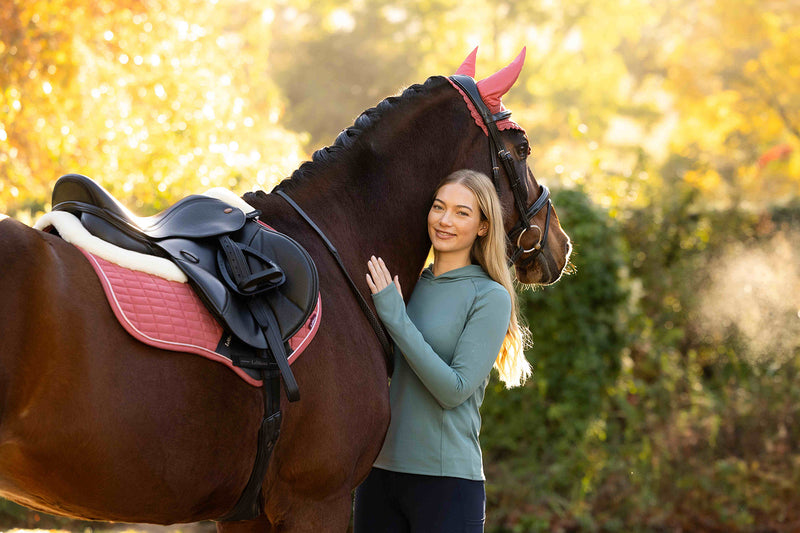 Indlæs billede i Gallery Viewer, Heidi Hooded Mid Layer Aloe
