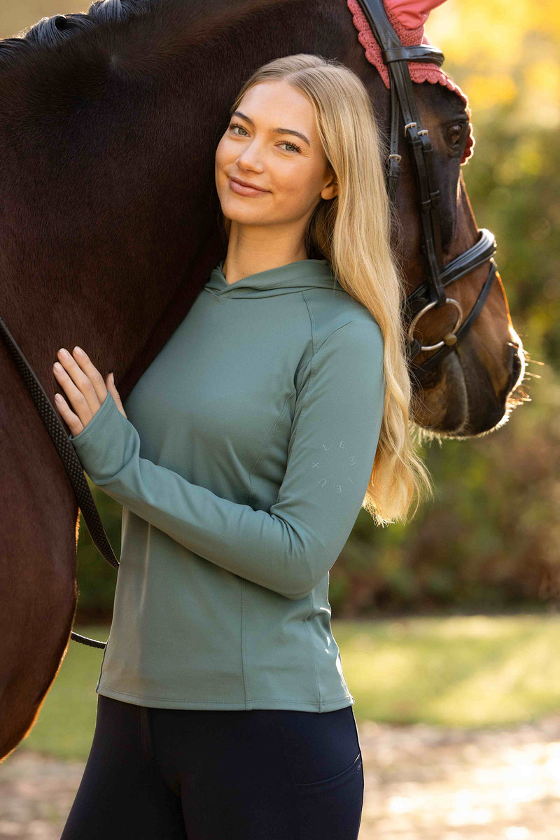Indlæs billede i Gallery Viewer, Heidi Hooded Mid Layer Aloe

