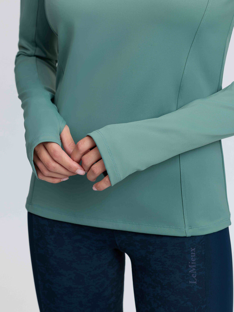 Indlæs billede i Gallery Viewer, Heidi Hooded Mid Layer Aloe
