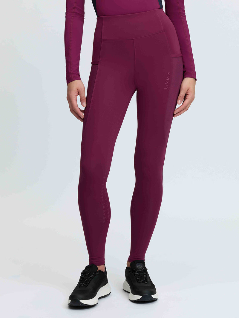 Indlæs billede i Gallery Viewer, Naomi Pull On Breeches Blackberry

