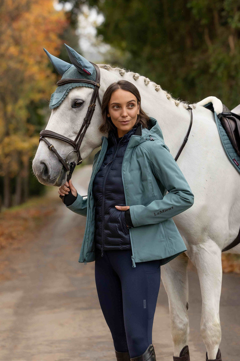 Indlæs billede i Gallery Viewer, Brooke 3 in 1 Waterproof Hybrid Jacket Aloe
