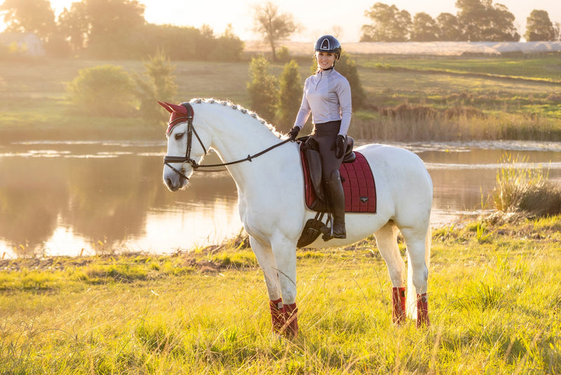 Indlæs billede i Gallery Viewer, AW24 Loire Classic Dressage Square Ember
