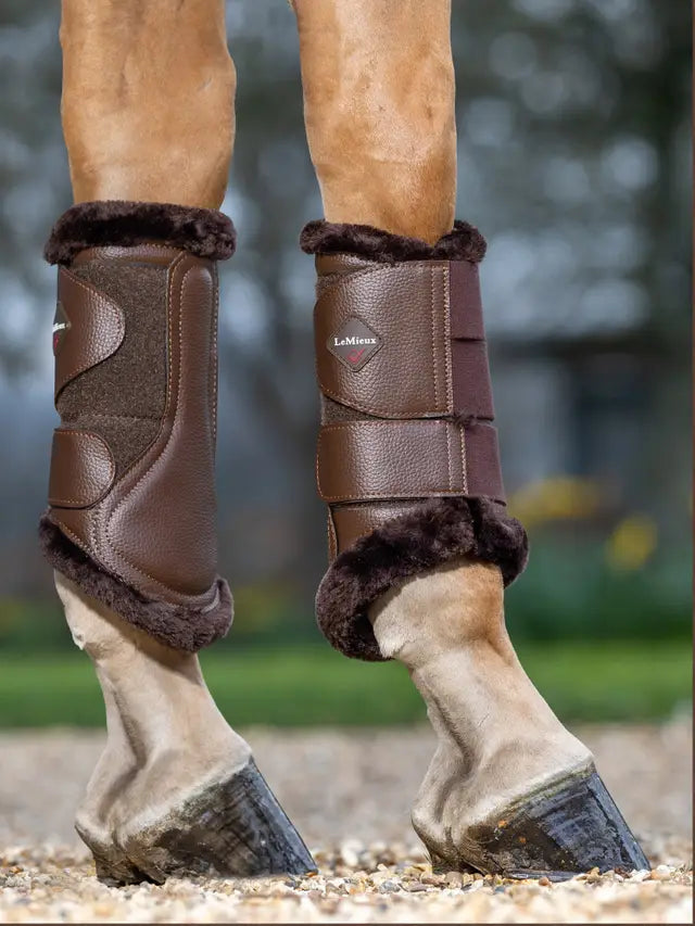 Indlæs billede i Gallery Viewer, LM(F) CORE Fleece Lined Brushing Boots Brown
