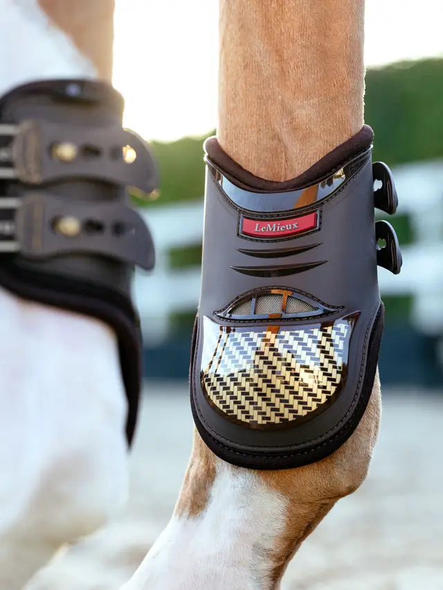 Indlæs billede i Gallery Viewer, LM(F) CORE EXO Flex Fetlock Boot Brown/Gold
