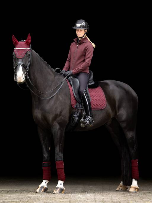 LM Crystal Fly Hood Burgundy