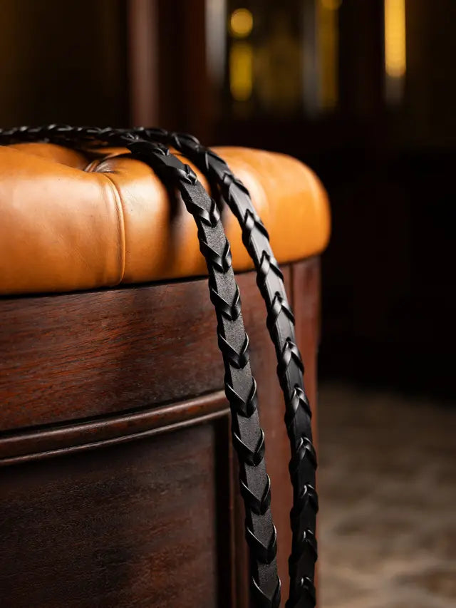 Indlæs billede i Gallery Viewer, LM(F) CORE Leather Laced Reins Black/Silver
