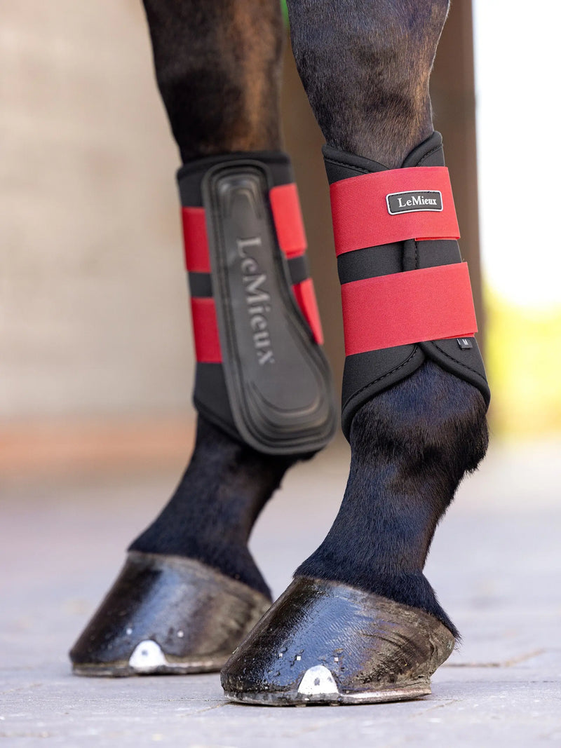 Indlæs billede i Gallery Viewer, LM(F) CORE Grafter Boots Chilli
