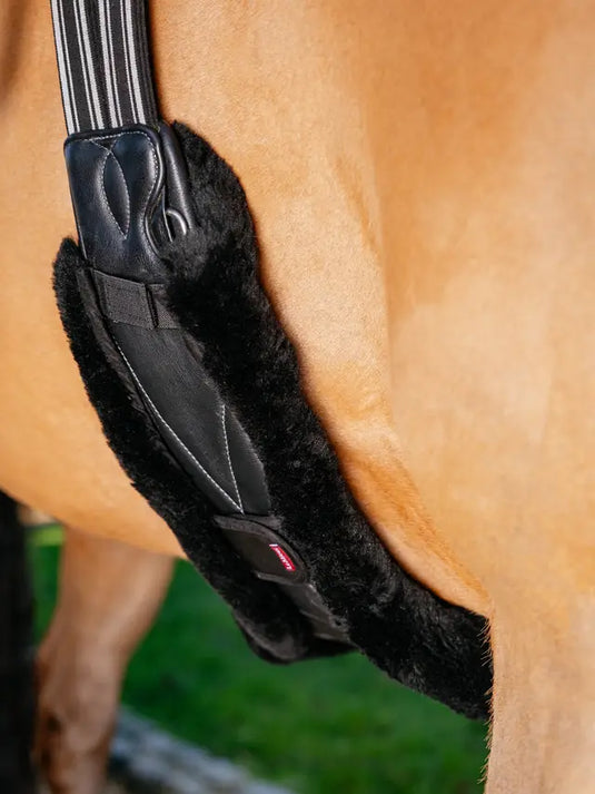 LM(F) CORE Merino+ Anatomic Long Stud Girth Cover Black