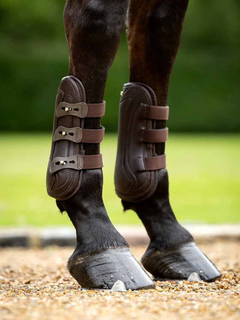 Indlæs billede i Gallery Viewer, LM(F) CORE Capella 3 Strap Tendon Boots Brown
